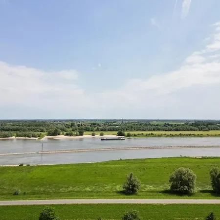 Cube Xl 68 I 4-persoons In Holiday home Zennewijnen